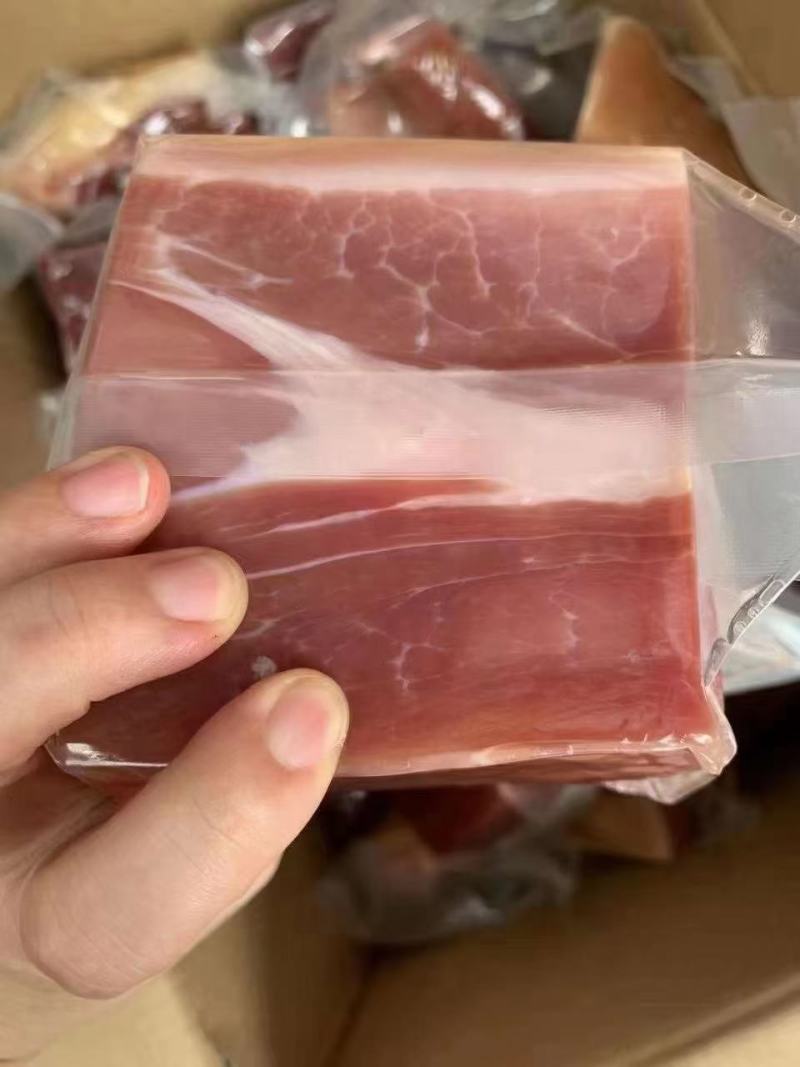 【腊肉】云南宣威火腿（真空）一件50斤，颜色鲜美，口感香