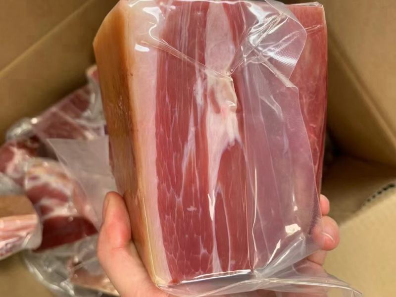 【腊肉】云南宣威火腿（真空）一件50斤，颜色鲜美，口感香