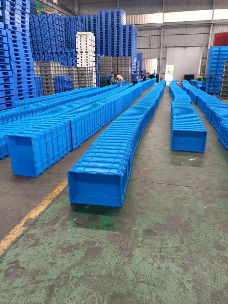 EU箱零件箱五金配件箱食品筐水产都可用可配盖，尺寸型号多