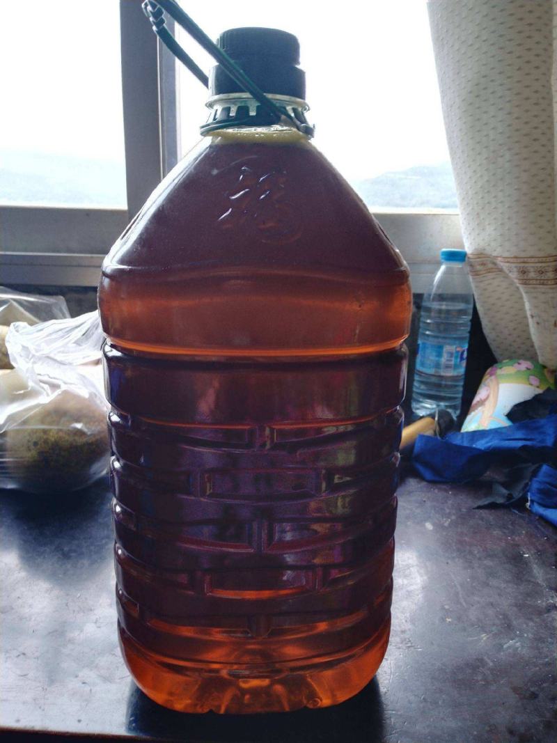 【推荐】菜籽油四川菜籽油品质保证诚信经营量大优惠