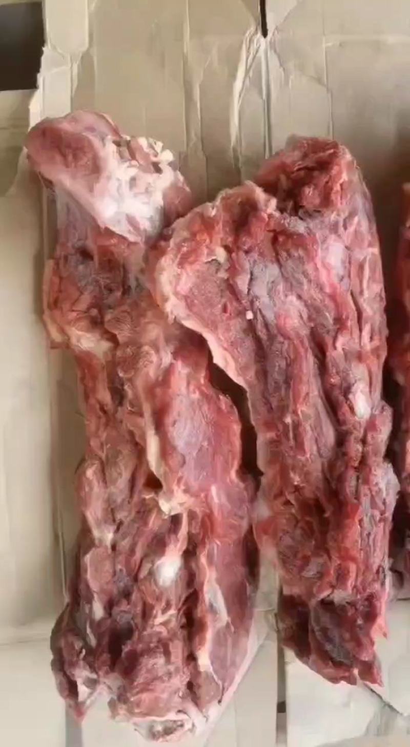 多肉牛脖骨现货供应价格合适，骨头馆好食材，冷链物流发货