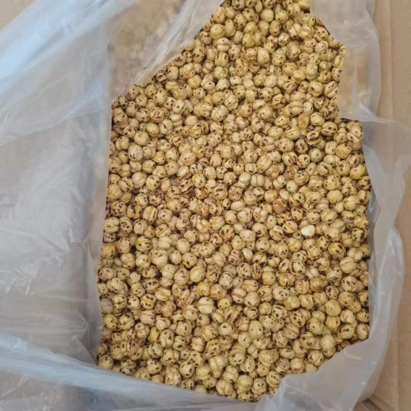 源头厂家新疆干炒即食鹰嘴豆土耳其特产整箱批发电商一件代发