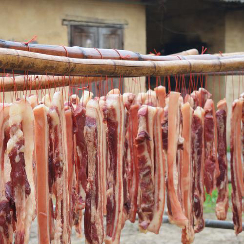 风吹五花腊肉（腊肉香肠源头工厂一手货源量大从优）