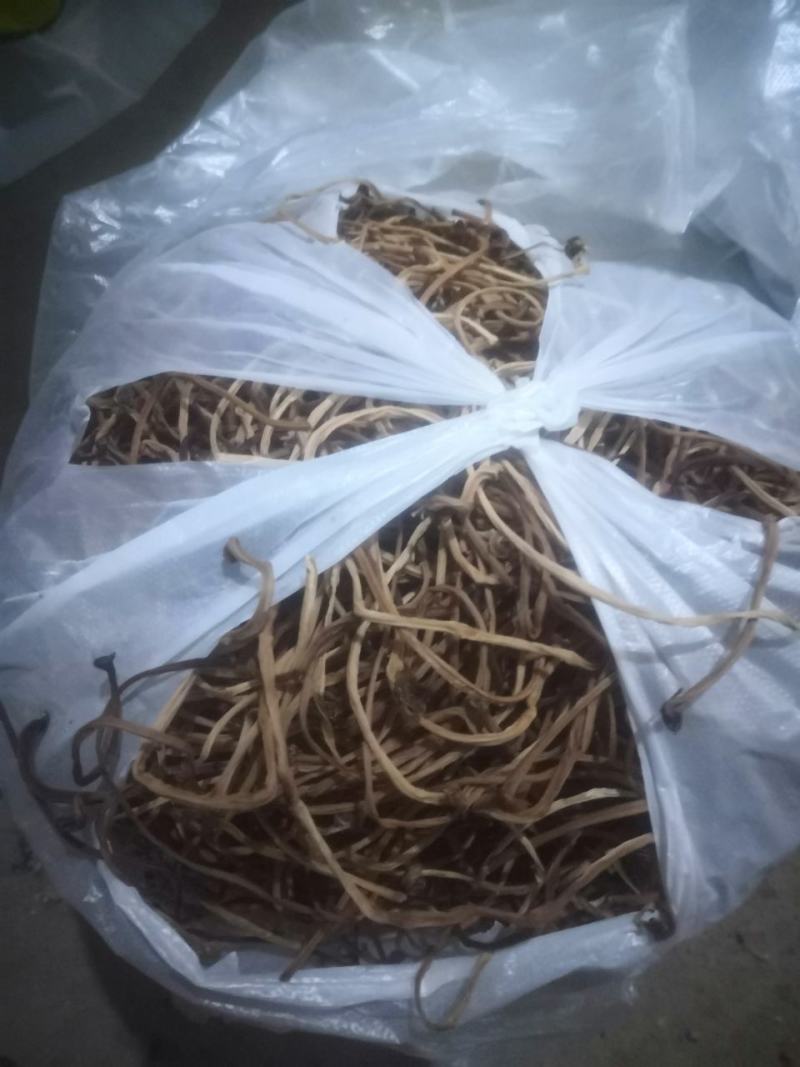 自家红薯梗新鲜干货大量上市过期不候需要联系