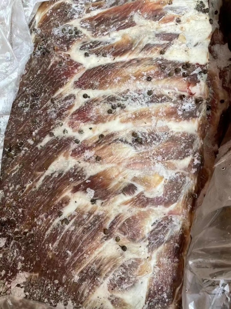风吹花椒盐排骨（腊肉香肠源头工厂一手货源量大从优）