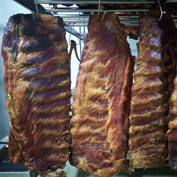 烟熏黄腊排骨（腊肉香肠源头工厂一手货源量大从优）