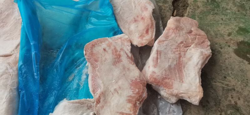 肥猪二八肉清品质保障冷冻猪肉猪副产品