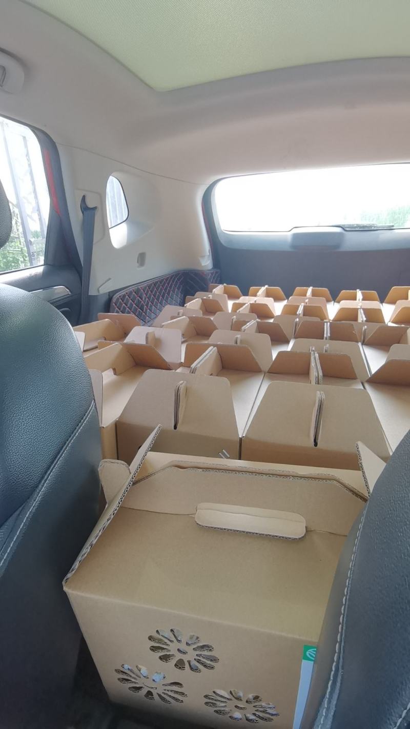 绿色食品秋月梨上市中，酥脆无渣，种植基地。