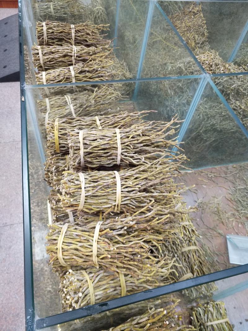 铁皮石斛，形状好，各种规格，需要的顾客请在一亩田联系我