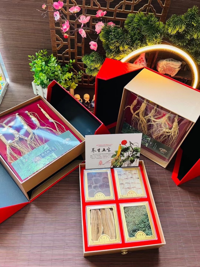 批发抽拉五宝礼盒，内含林下参，鹿茸，鹿鞭，灵芝，参花