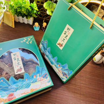 批发品质长白山金边赤灵芝，天花板灵芝孢子粉，每盒300克