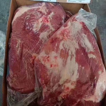 精品牛胸肉现货，肉质鲜嫩多汁，可红烧卤炖，口感好！！！
