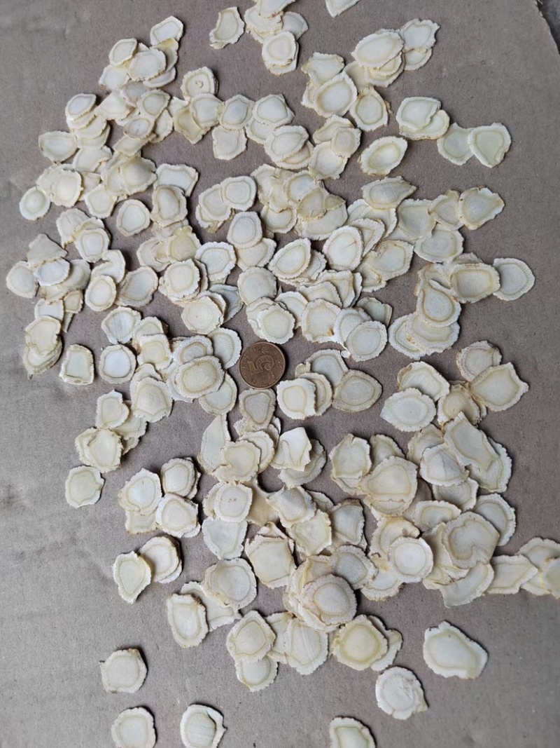 批发低残西洋参软片，硬片，粒头，参须，规格齐全，自家加工