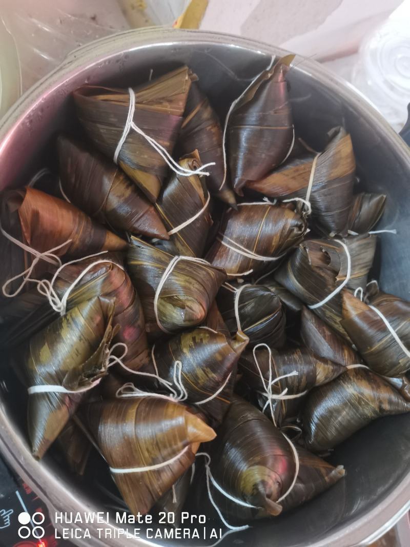 我想卖腊肉粽子，白粽子