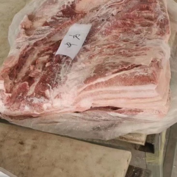 母猪中方冷冻猪肉手续齐全新货