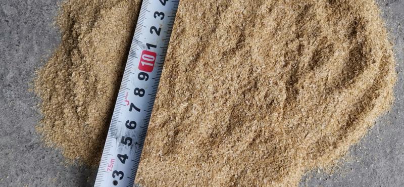 稻壳粉（壳糠、稻糠、砻糠、统糠等），用于养殖种植、饲料等