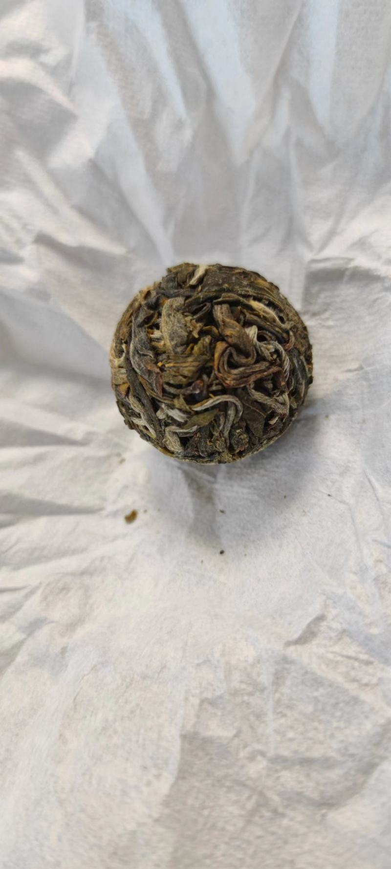 冰岛生茶龙珠150克送礼佳品