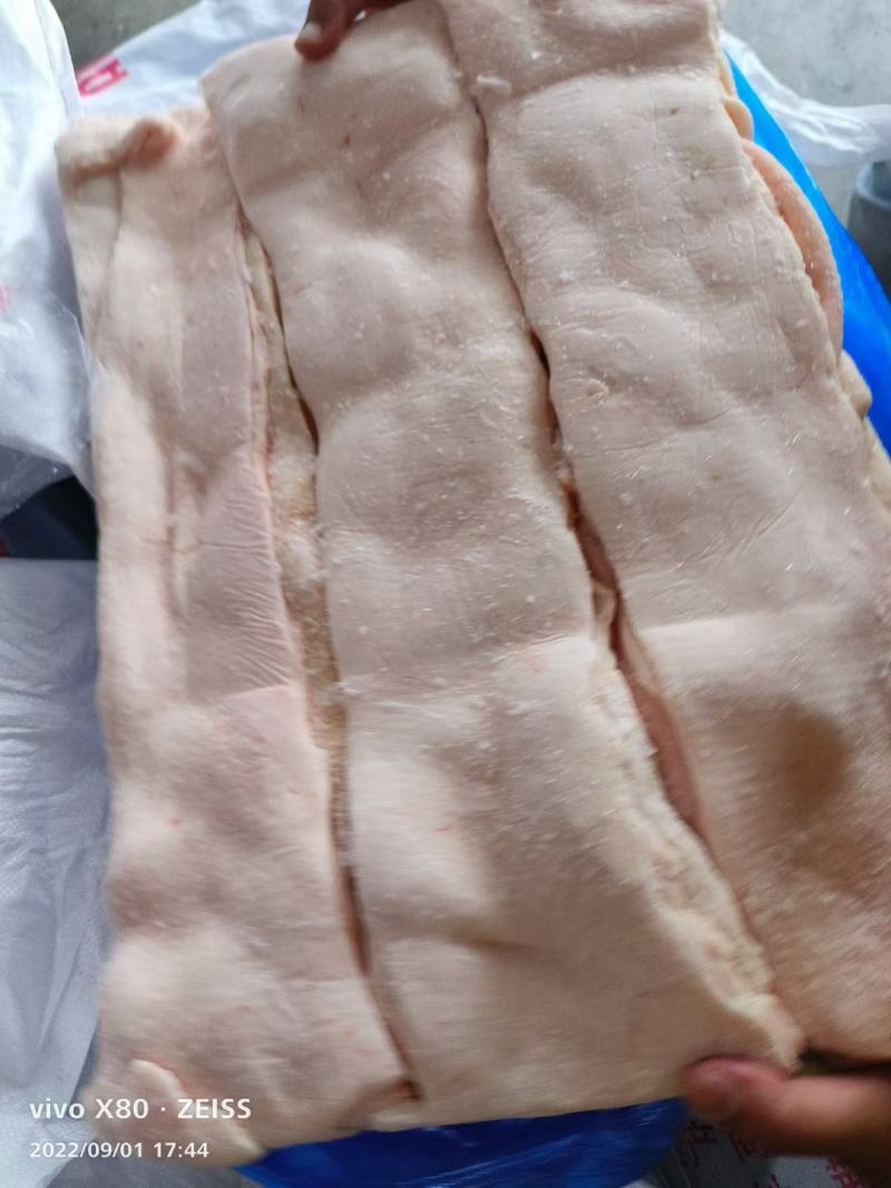 脊膘冷冻猪肉手续齐全