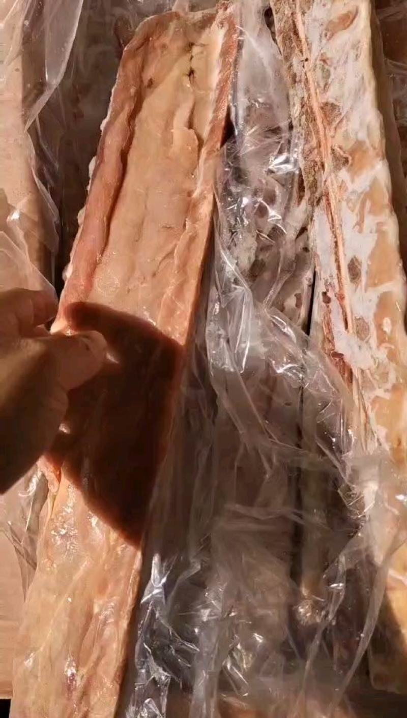 国产肥猪龙骨猪龙骨脊骨欢迎新老客户选购好箱好货欢迎下单，