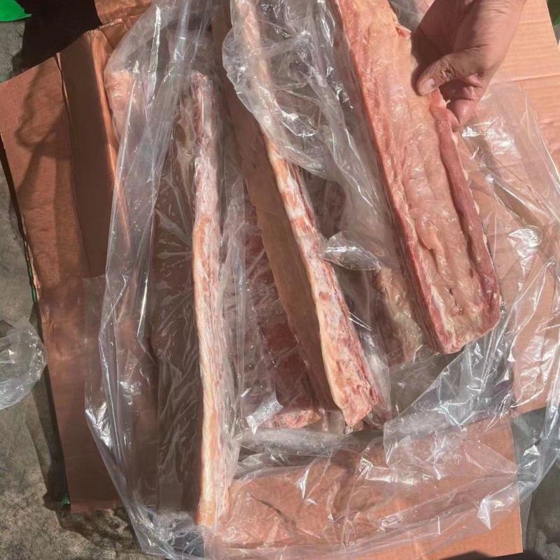国产肥猪龙骨猪龙骨脊骨欢迎新老客户选购好箱好货欢迎下单，
