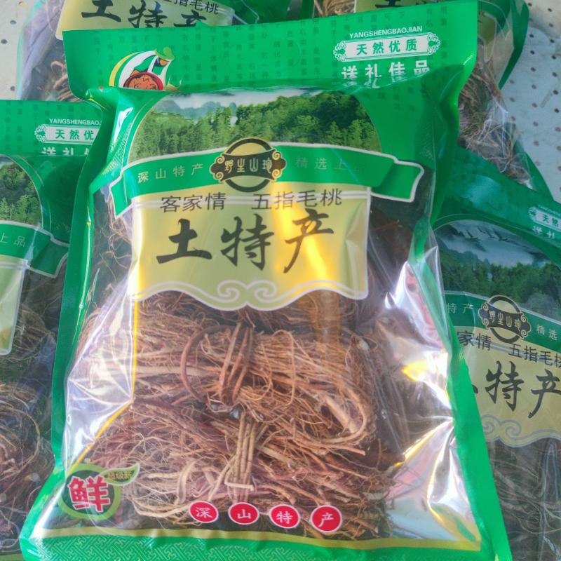 五指毛桃，规格有扎把，统货砍节，