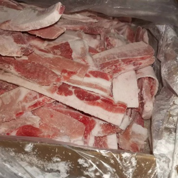 中方修边五花肉片