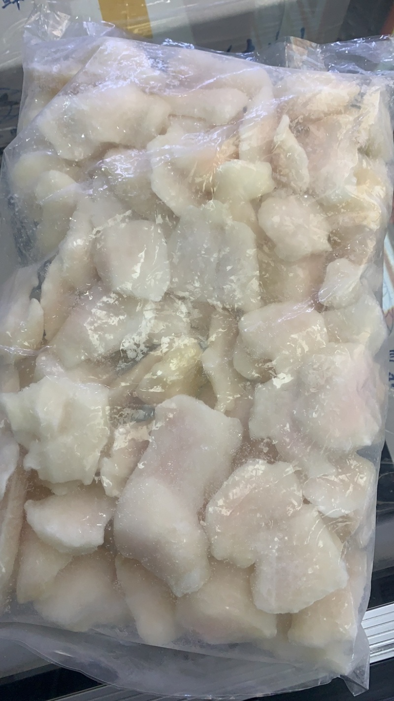 巴沙鱼带皮去皮小切片，免浆切片。免浆鱼片，美标小切片。