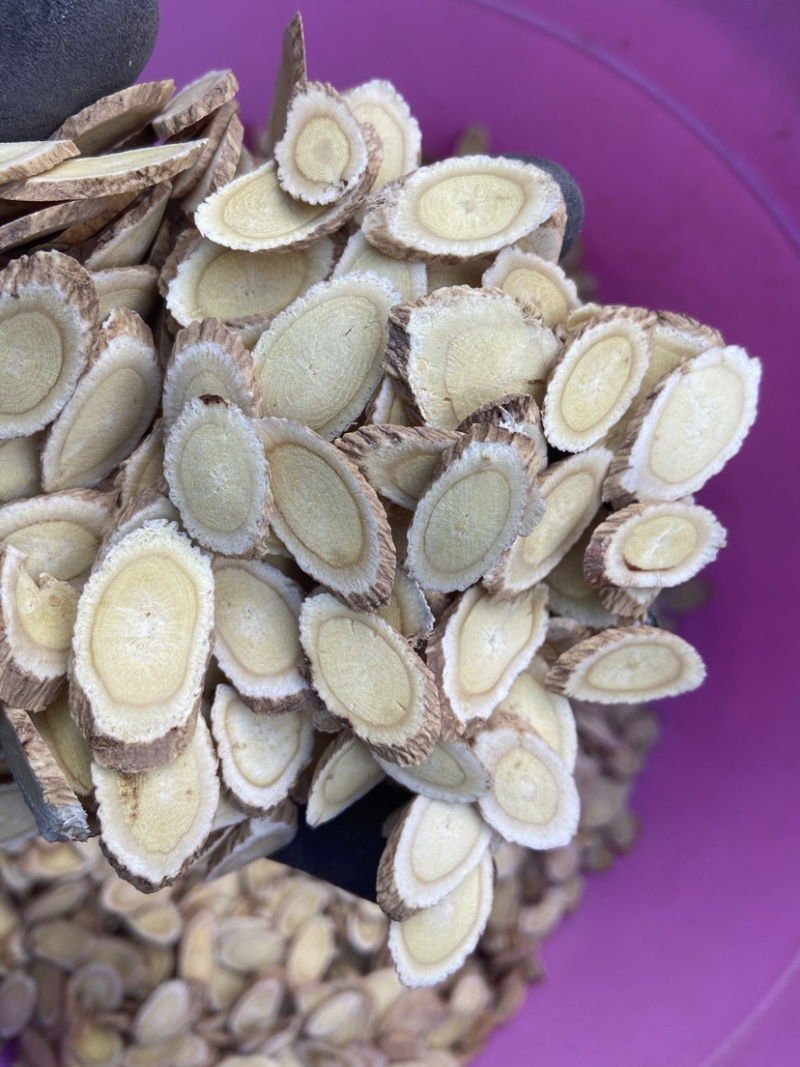 黄芪指甲片斜片黄芪无硫当归年新货大片黄芪