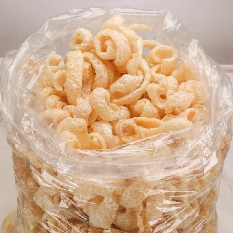 速万食品加工的不浇油油炸小猪皮