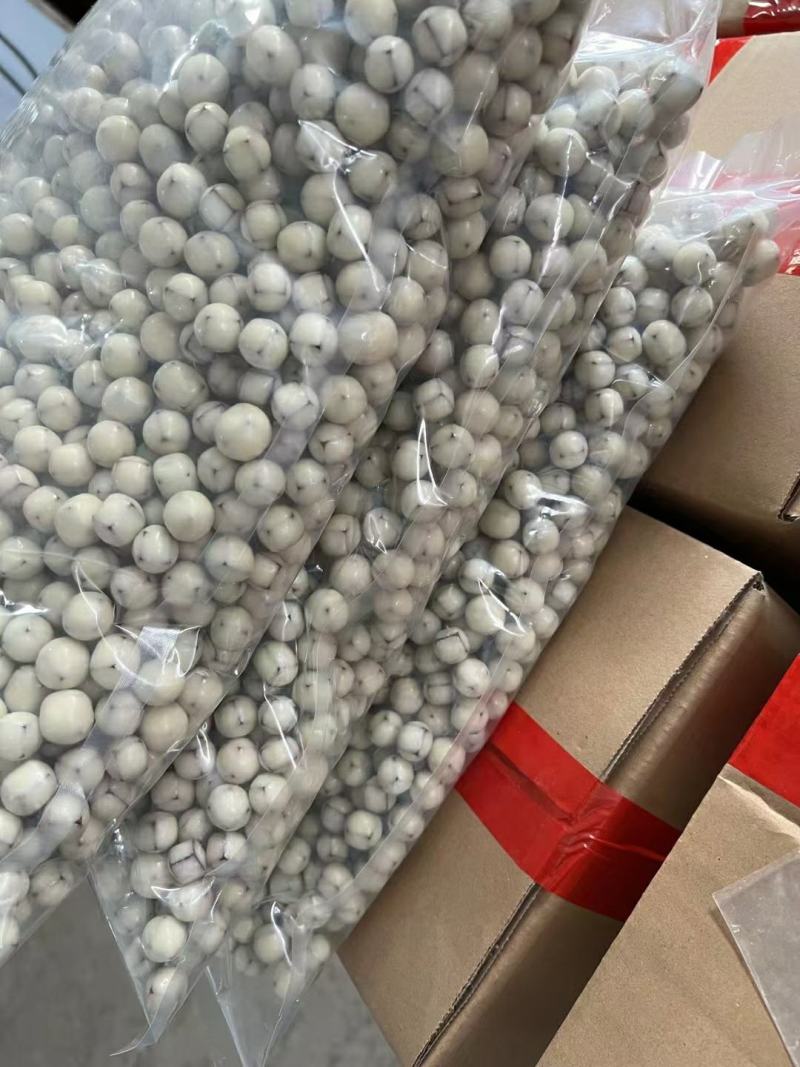 酸奶山楂球，选用优质奶制品与山楂球结合而成！