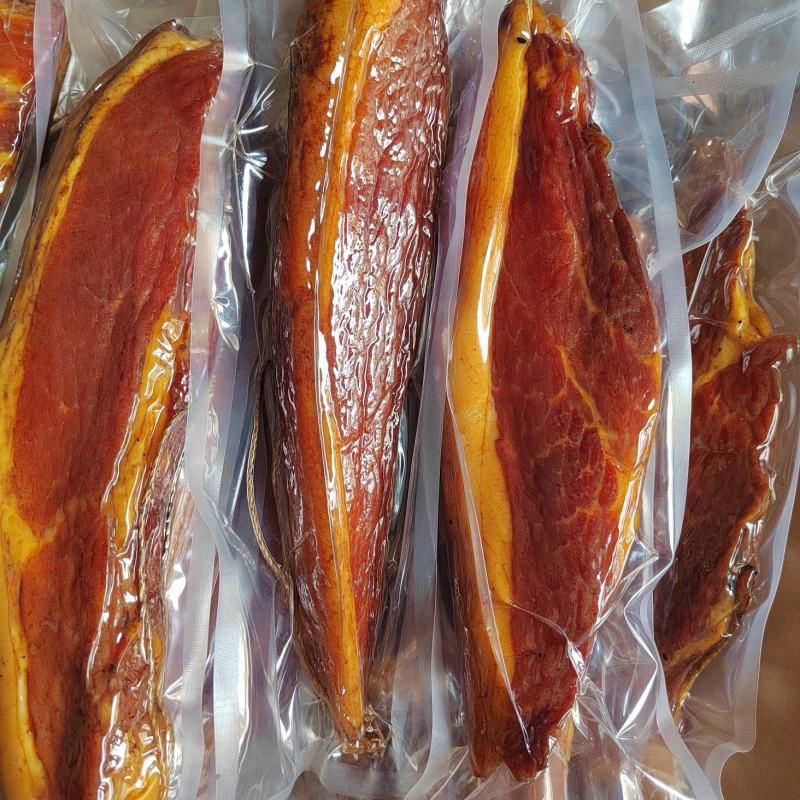 【火爆】二刀腊肉带骨腊肉成都库房大量现货，价格便宜
