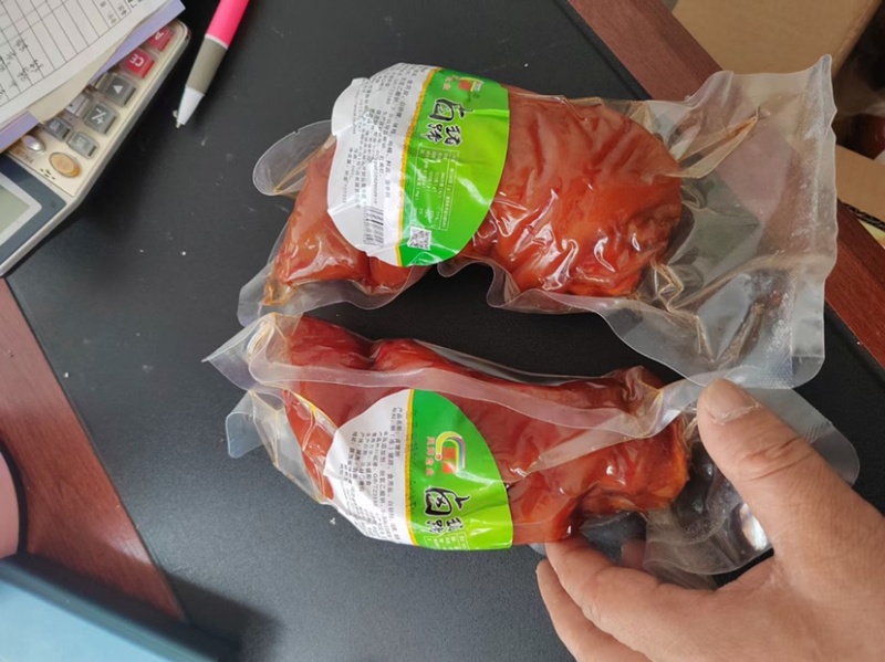 [热卖]全熟独立包装猪蹄，味道巴适价格美丽