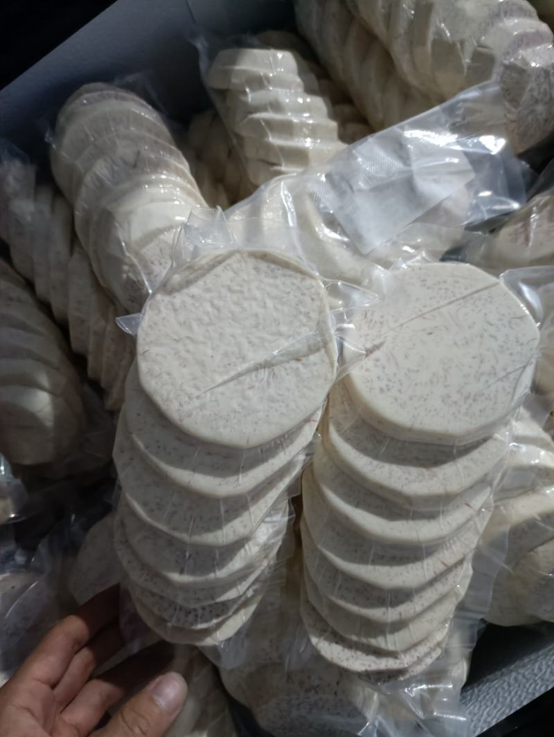 批发代发团购粉糯荔浦芋头块，芋头条，削皮芋头，社群，，