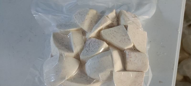 批发代发团购粉糯荔浦芋头块，芋头条，削皮芋头，社群，，