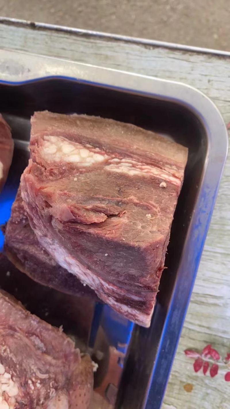 牛头肉，可红烧，爆炒，炖汤，味道鲜美，无油无淋巴！！！！