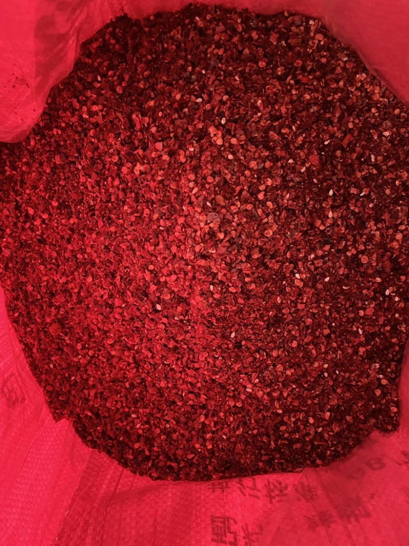 炒制线椒红油辣椒面，品种齐全，保质保量，欢迎选购
