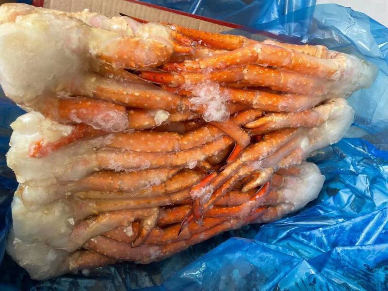 俄罗斯冷冻帝王蟹腿鲜活熟冻满肉螃蟹帝皇蟹长脚蟹