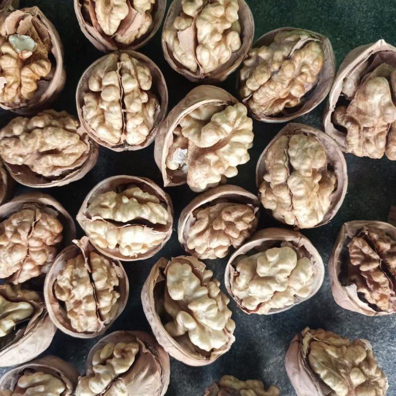 当季新货新疆正宗185纸皮核桃20斤一箱