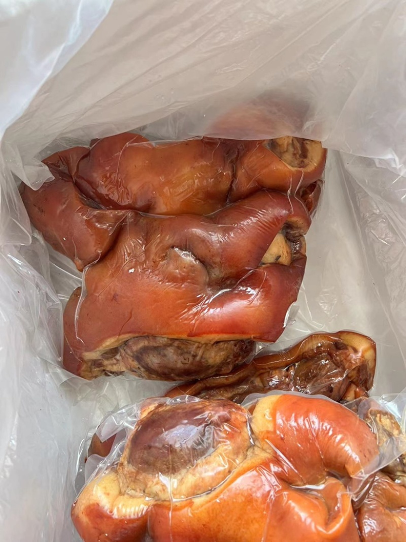 五香卤猪耳朵全熟开袋即食用凉拌卤菜一件20斤真空包装