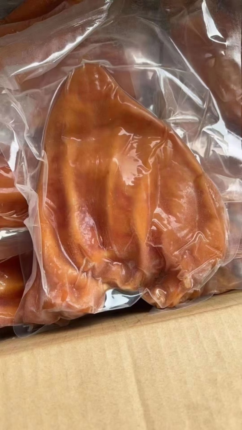 五香卤猪耳朵全熟开袋即食用凉拌卤菜一件20斤真空包装