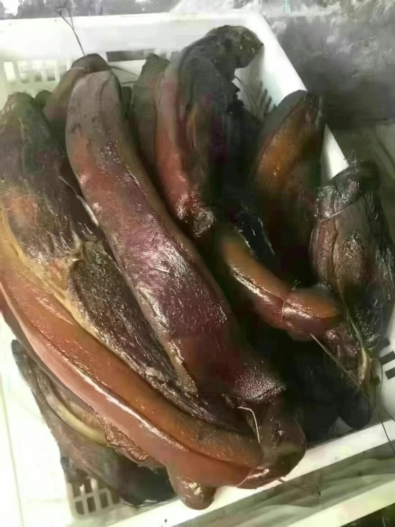 烟熏全干二刀腊肉（量大从优，厂家一手货源）