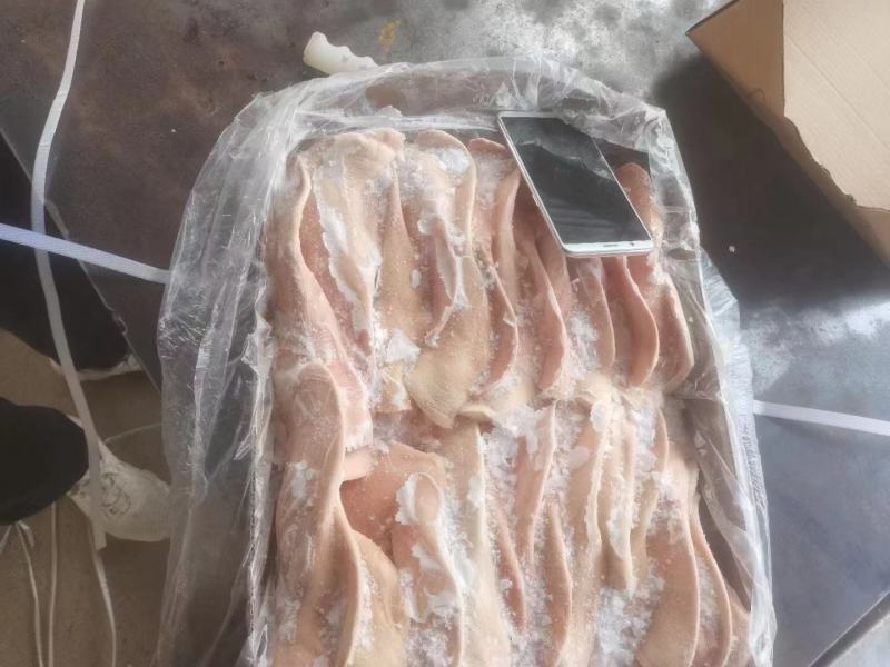 肥猪国产的一级耳朵一件27/28片左右的
