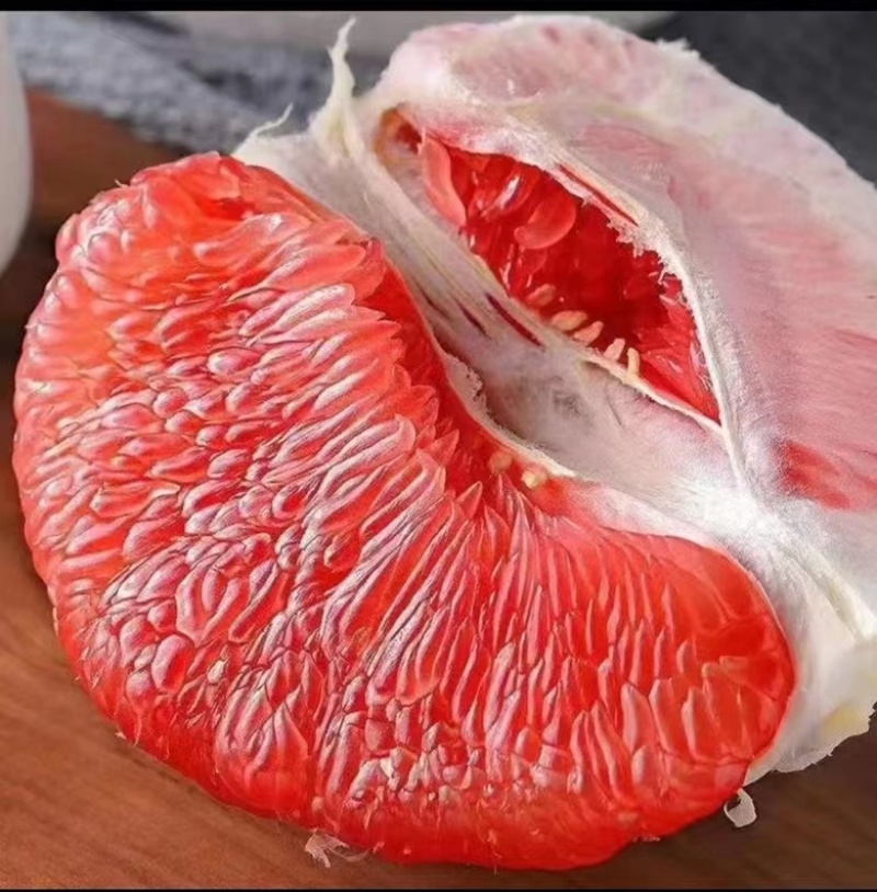 湖北蜜柚基地，产量高，货源充足，品相好，欢迎大家前来选购
