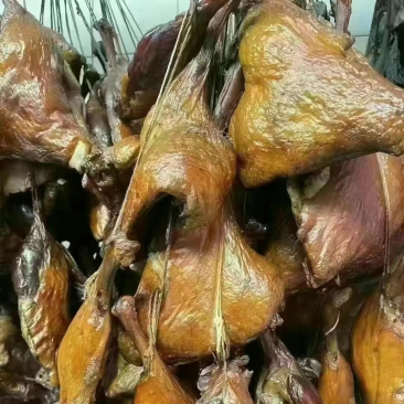 烟熏全干腊鸭腿（干货）一手货源