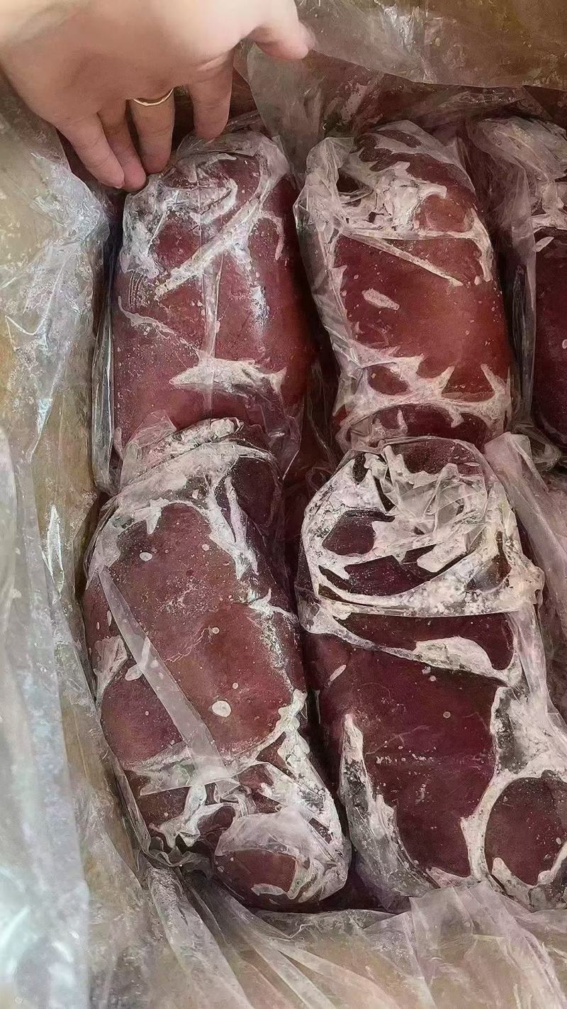 肥猪二八肉清品质保障冷冻猪肉猪副产品