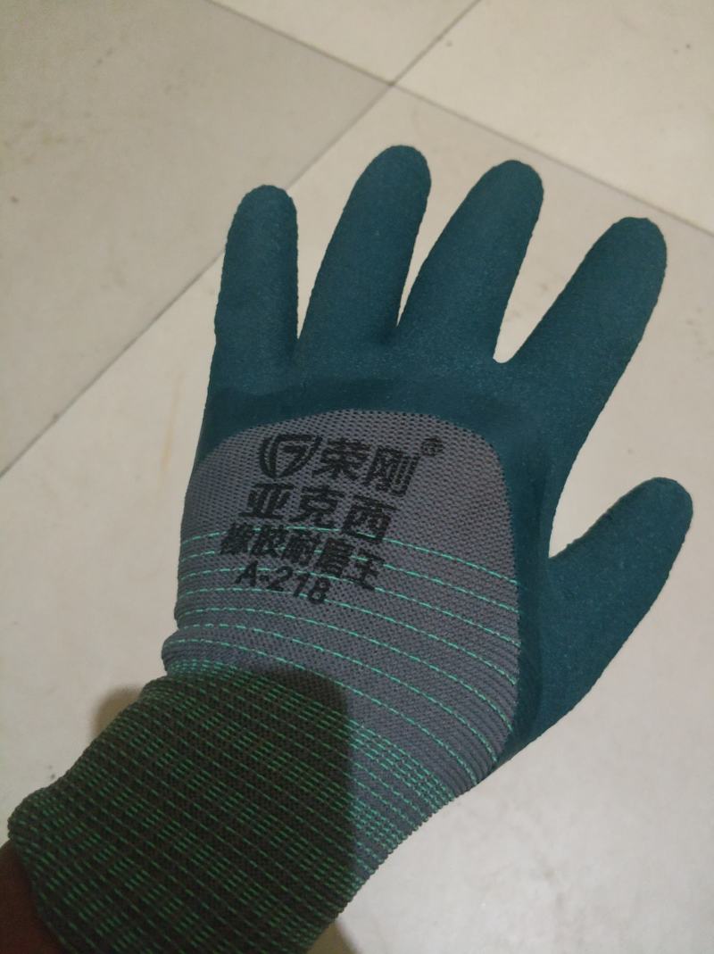 轮胎橡胶手套耐磨防滑透气，适合工地，铁器加工