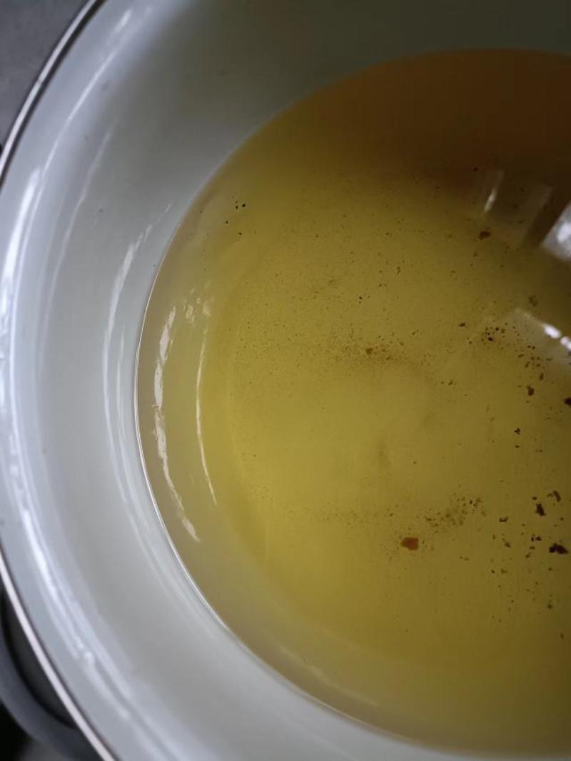 茶油山茶油生态茶籽油海拔1000米大山里野生山茶油