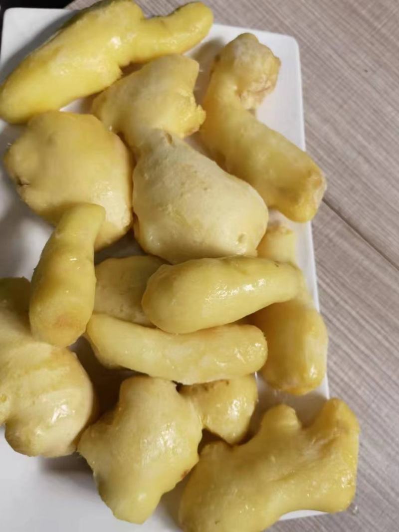 小葱，姜，香菇，番茄，青刀豆，芸豆，菠菜20年加工。
