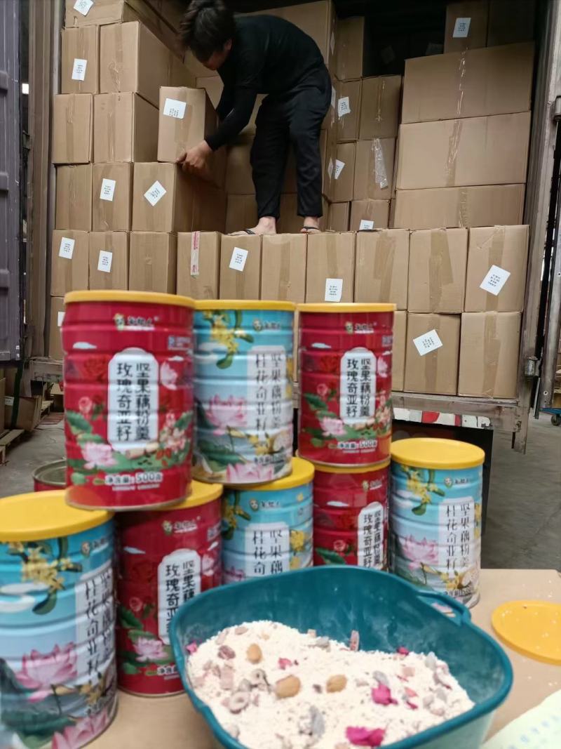 罐装坚果藕粉玫瑰桂花、银耳奇亚籽江湖地摊批发
