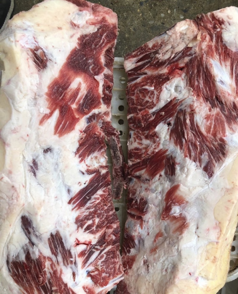 低价牛胸骨，含肉量高。
